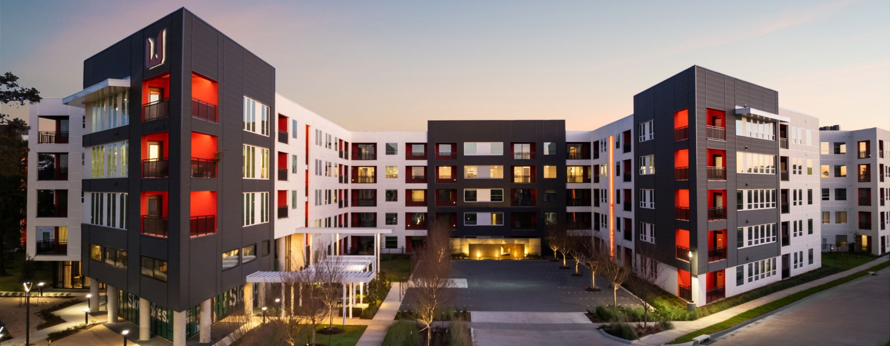 a large building with many windows